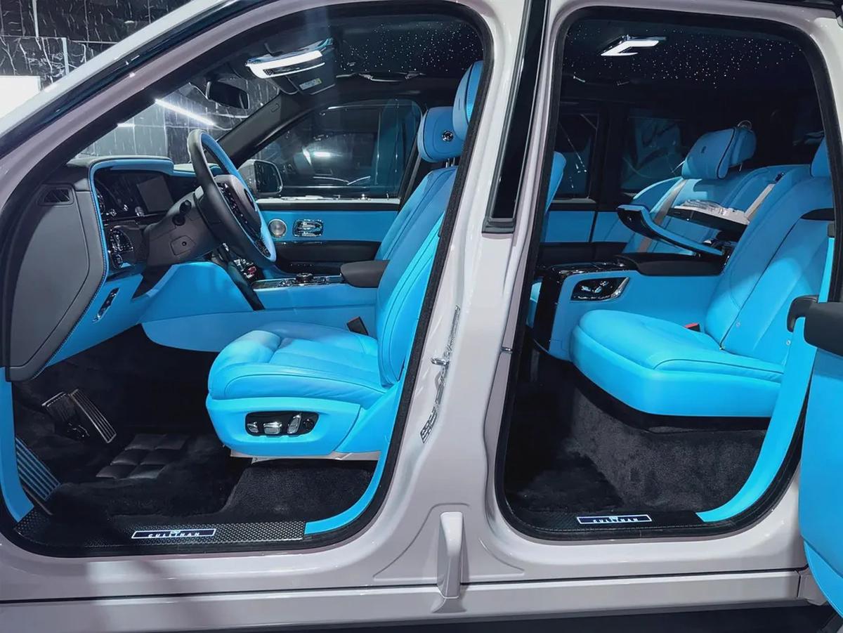 Rolls-Royce Cullinan 2025 GCC specs for 2,599,000.00 AED-6-6