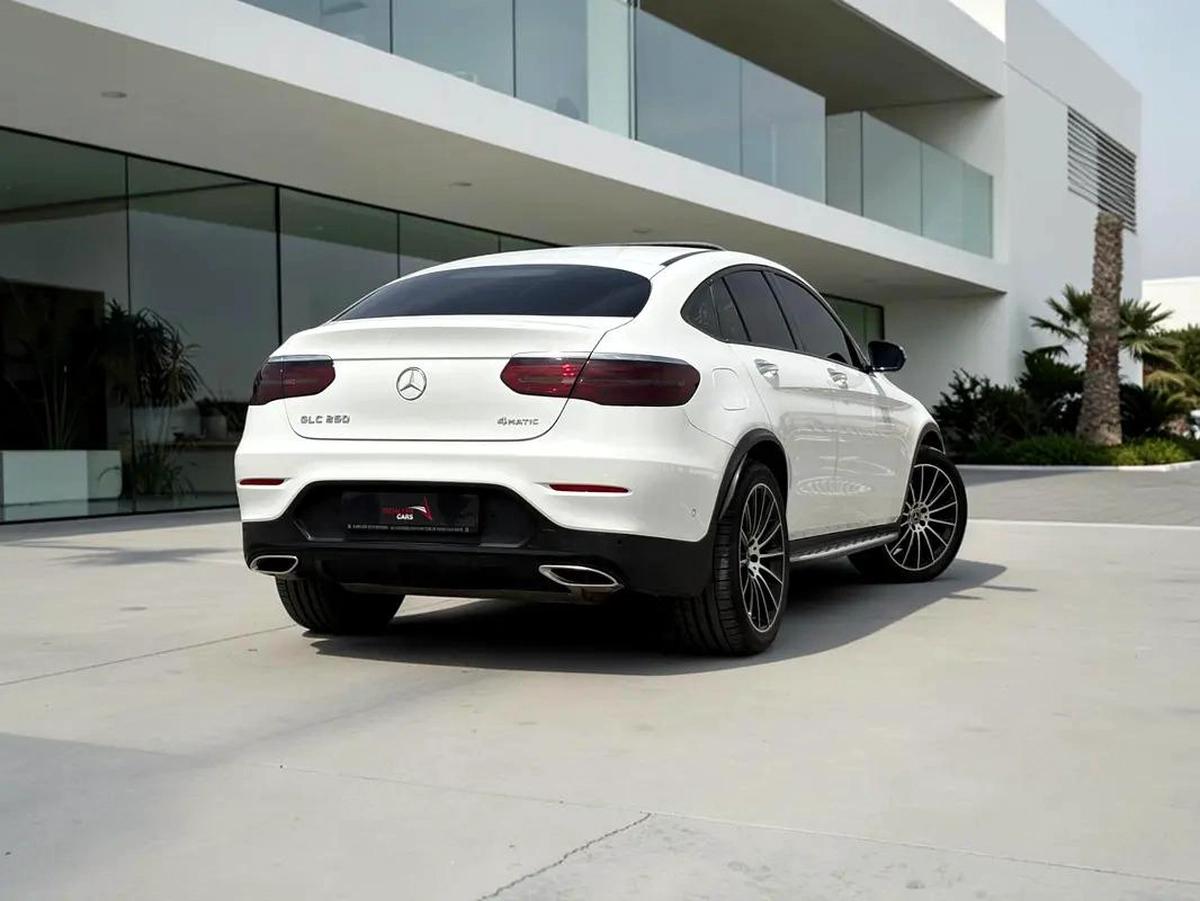 AED 2,420 P.M | 0% DOWN PAYMENT | MERCEDES-BENZ GLC 250 COUPE | 2.5L 4WD | 2018 | FULL SERVICE HISTO-6-6