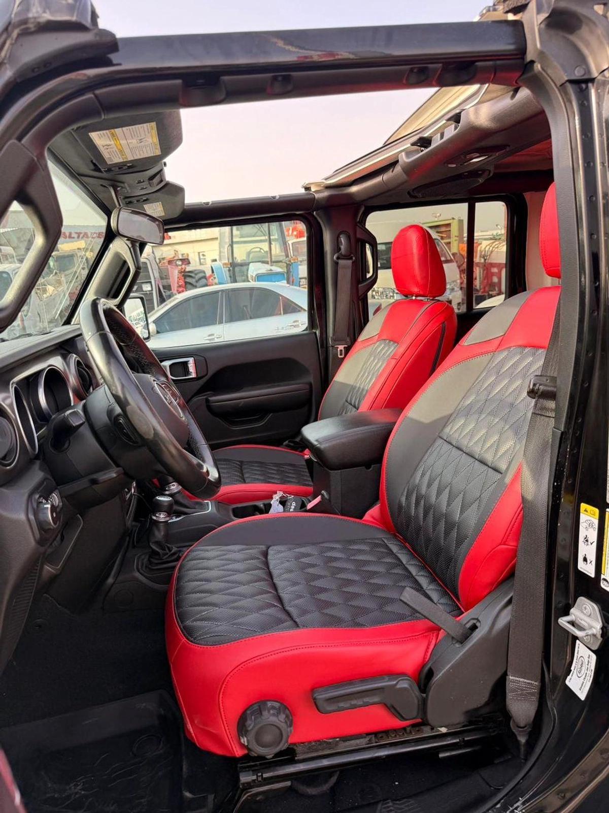 Jeep Wrangler Sport 3.6L A/T-5-5