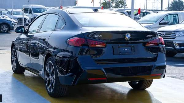 BMW 2-Series 225i 2025 - Chinese Specs - Brand New