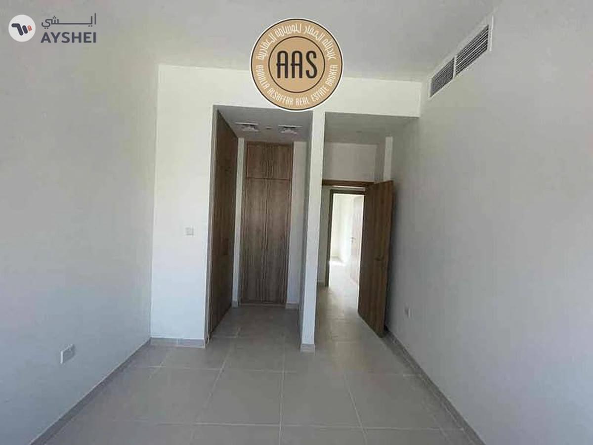 Near To Pool And Park 3Bed Townhouse Villa Available For Rent in Villanova-8-8