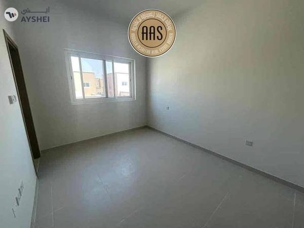 Near To Pool And Park 3Bed Townhouse Villa Available For Rent in Villanova