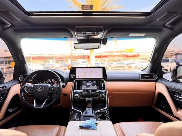 Lexus LX-Series LX 600 Signature