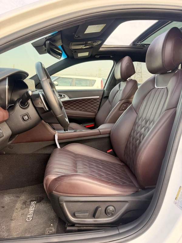 Genesis G70 Prestige 2.0L AWD