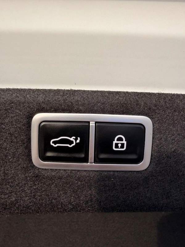 Genesis G70 Prestige 2.0L AWD