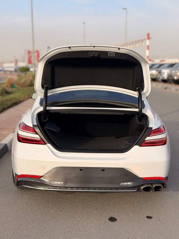 Genesis G70 Prestige 2.0L AWD