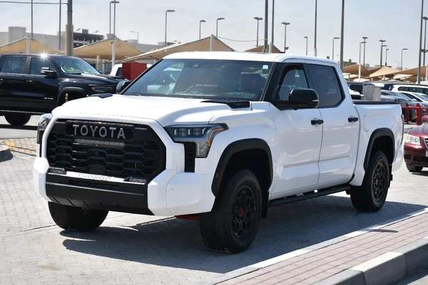 TUNDRA TRD PRO HYBRID 4.W.D. 2024 | WHITE