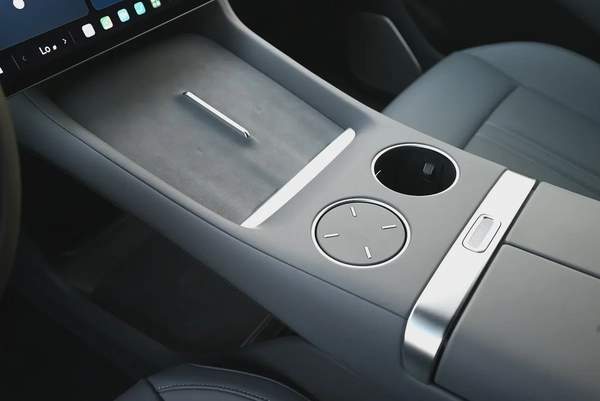 XIAOMI YU7 MAX ELECTRIC - 2025 MODEL - NO WAITING - READY TO DRIVE