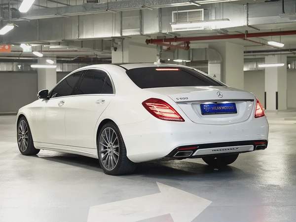 Mercedes S500, GCC specifications, car in excellent condition, No paint and No accidents