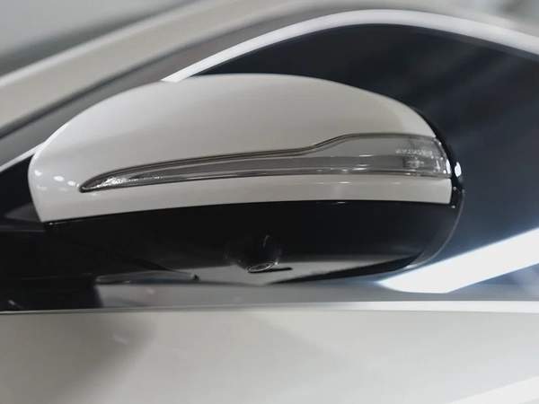 Mercedes S500, GCC specifications, car in excellent condition, No paint and No accidents