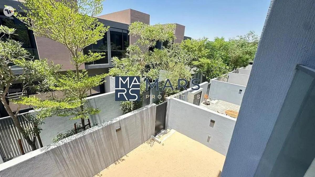 π‘ Luxurious 3-Bedroom Townhouse for Rent in Masaar Robinia β AED 145,000 Yearly π³-3-3