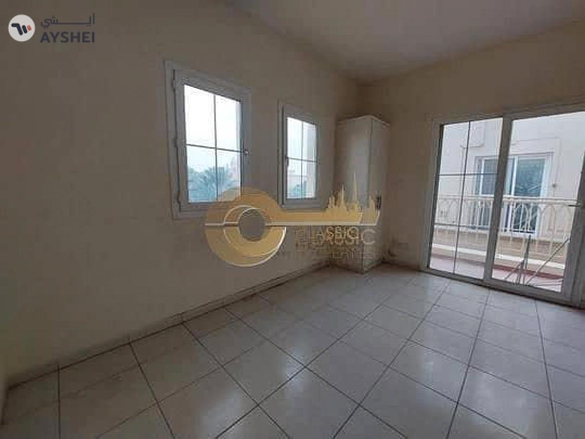 Large Plot | Great Location | 2 Bedroom Villa-8-8