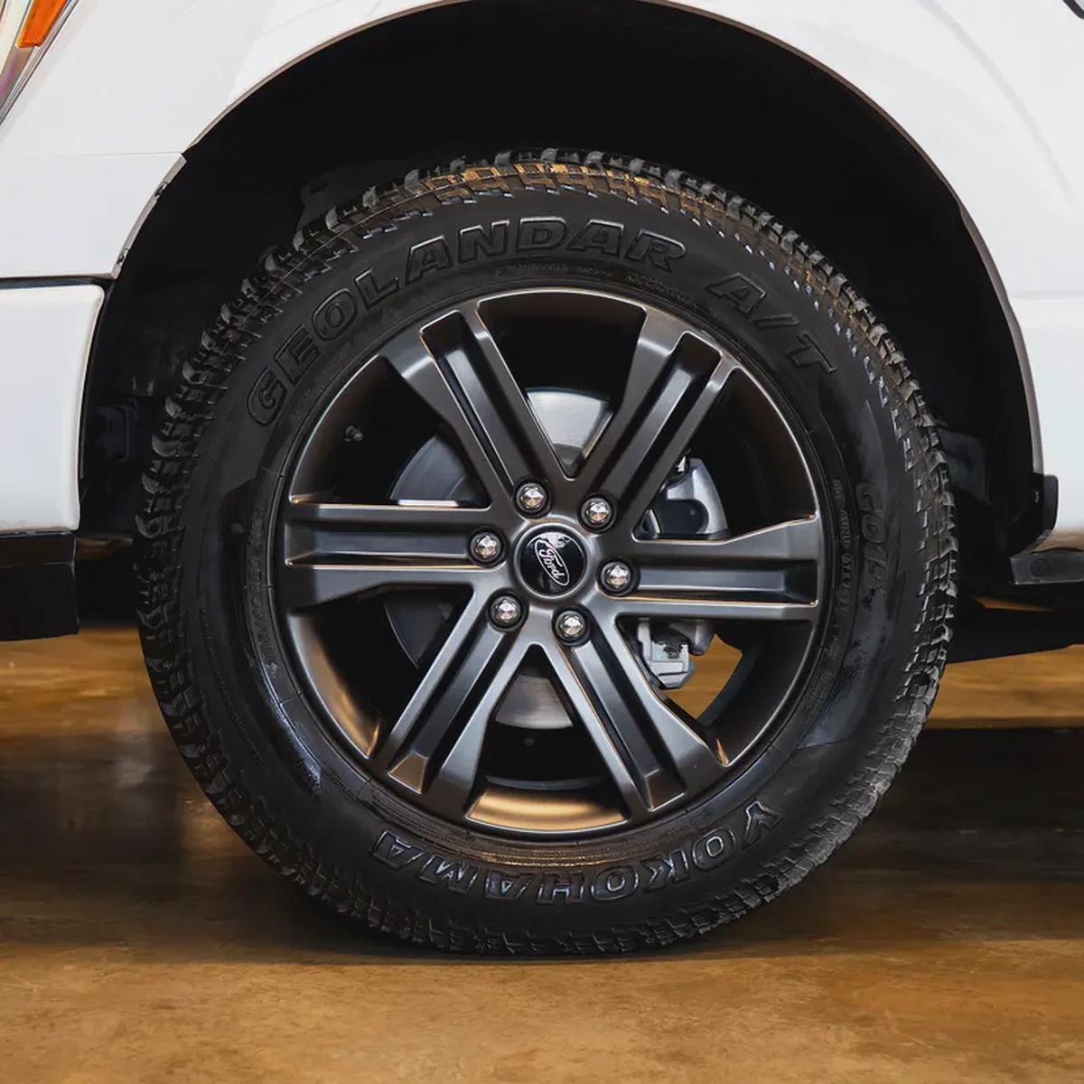 AED 2,682 p.m • 0% Downpayment • Ford F-150 Lariat • Agency Warranty-6-6