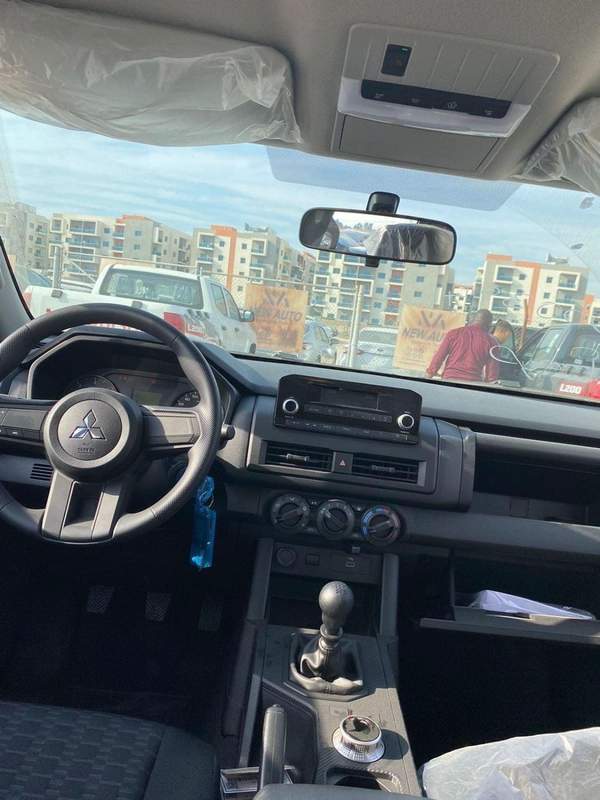 Mitsubishi L200 Mitsubishi GLX L200 Manual Diesel 2024