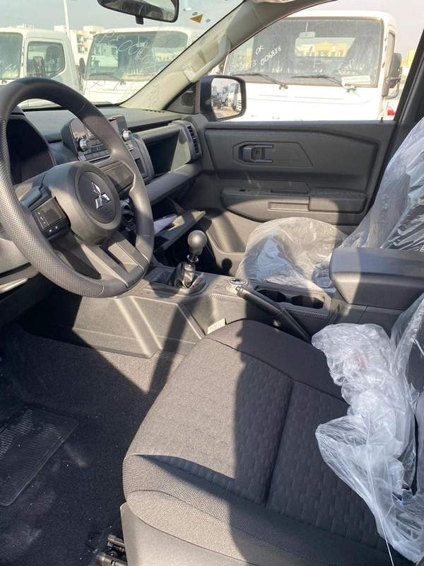 Mitsubishi L200 Mitsubishi GLX L200 Manual Diesel 2024