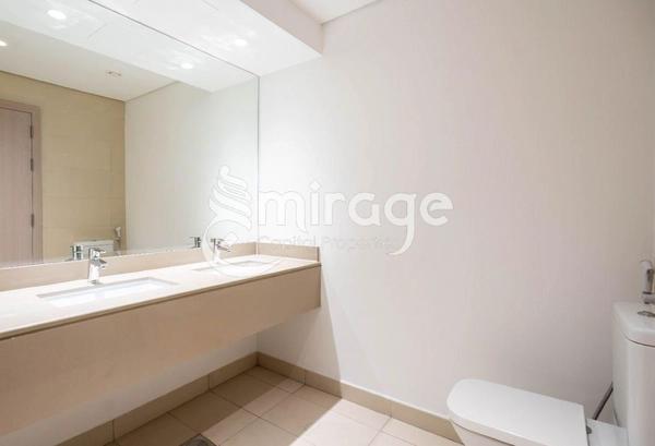 Spacious 2BR | Prime Location | Rent in Yas Island