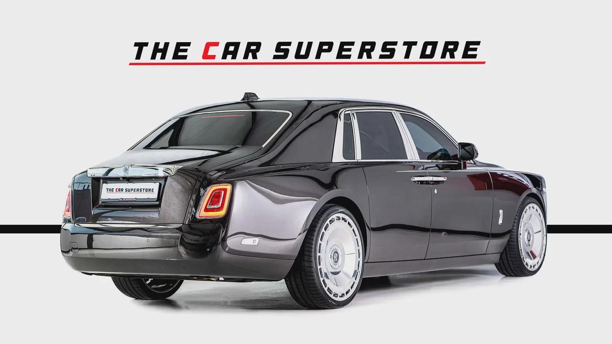 Rolls Royce Phantom-Diamond Grey Exterior Color-24 Inch Chrome Rims-Star Light System-7-7