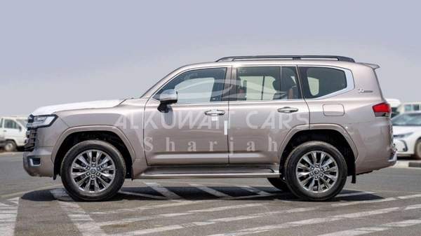 Toyota Land Cruiser TOYOTA LAND CRUISER LC300 VXR 3.3D AT MY2025