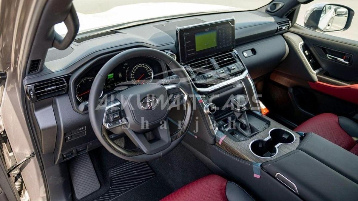 Toyota Land Cruiser TOYOTA LAND CRUISER LC300 VXR 3.3D AT MY2025-9-9