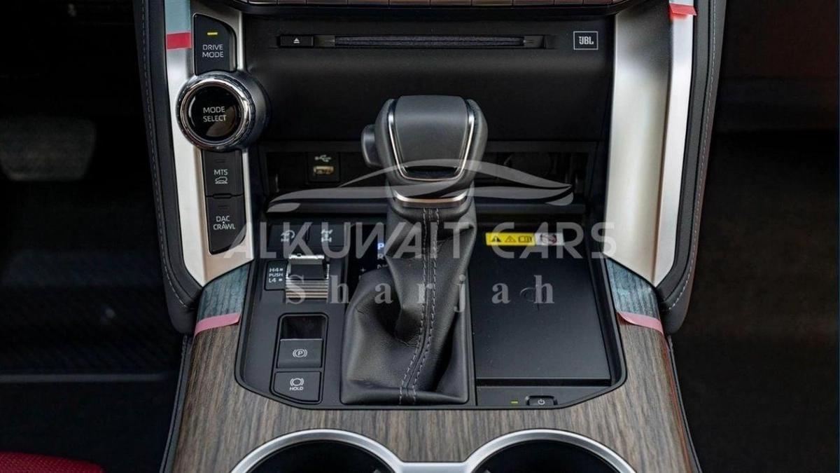 Toyota Land Cruiser TOYOTA LAND CRUISER LC300 VXR 3.3D AT MY2025-11-11