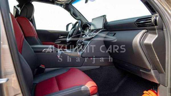 Toyota Land Cruiser TOYOTA LAND CRUISER LC300 VXR 3.3D AT MY2025