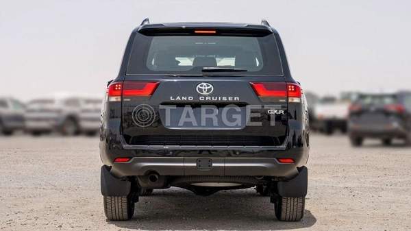Toyota Land Cruiser Toyota land cruiser Lc 300 GXR 3.3D AT 2025