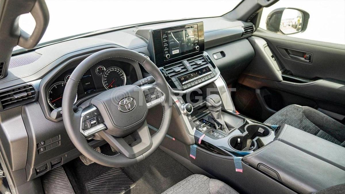 Toyota Land Cruiser Toyota land cruiser Lc 300 GXR 3.3D AT 2025-7-7