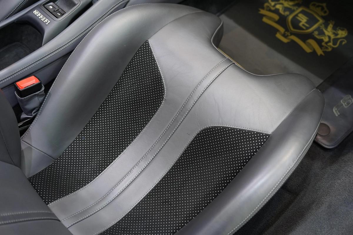 Ferrari F8 Spider 2022-8-8