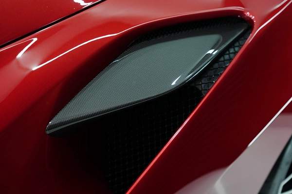 Ferrari F8 Spider 2022