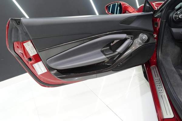 Ferrari F8 Spider 2022
