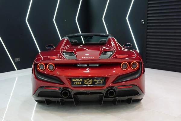 Ferrari F8 Spider 2022