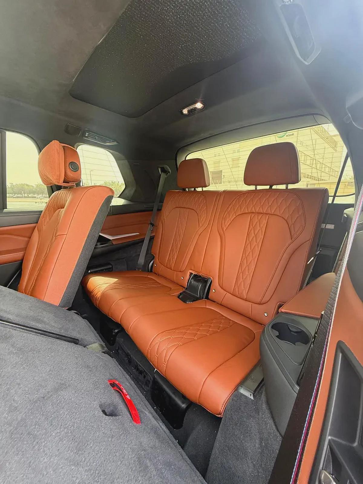 BMW X7--xDrive 40i M Sport---GCC--Under Agency Warranty+Service Contract Till 2028-13-13