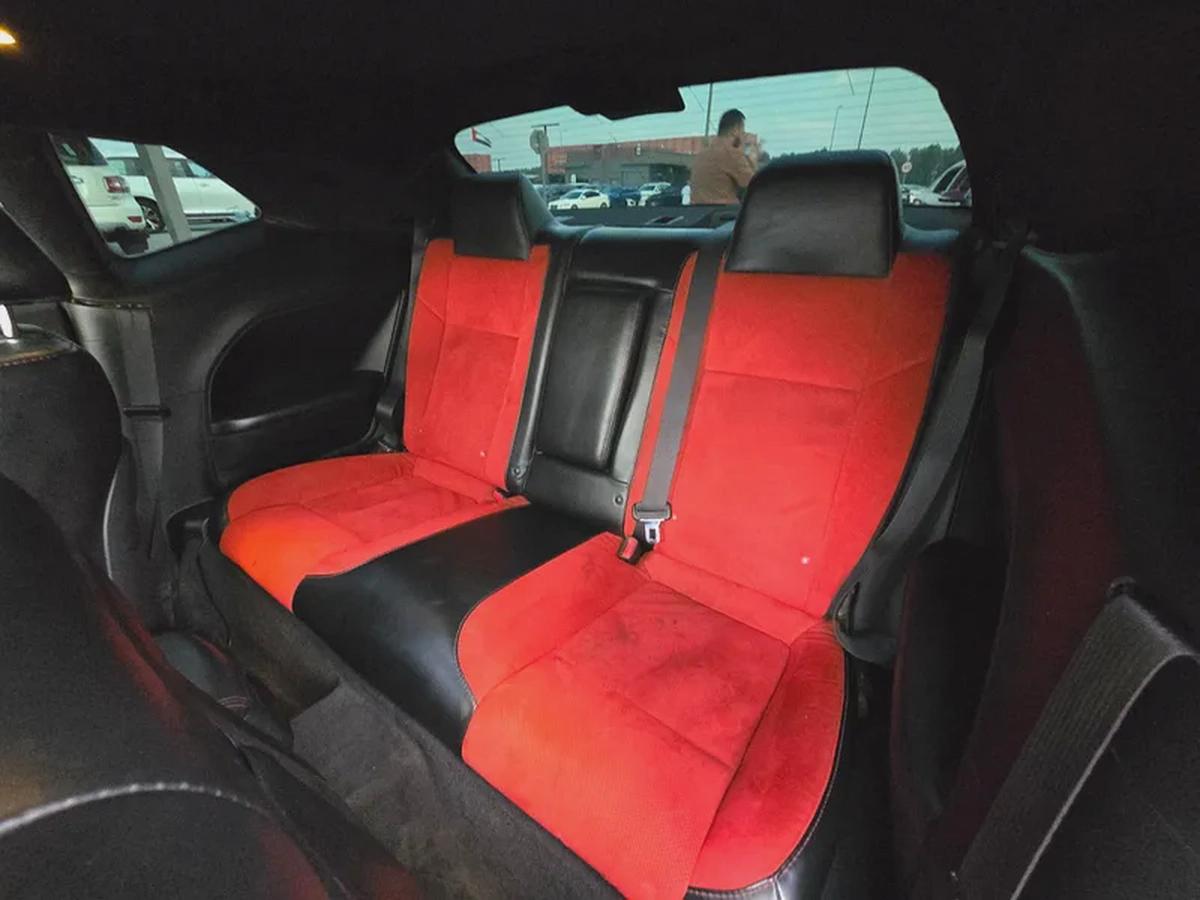 دودج تشالنجر 2015 مواصفات امريكية هيمي 5.7 بحالة جيدة-9-9