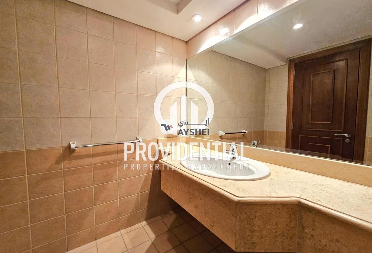 TOWNHOUSE FOR RENT IN AL KARAMAH-9-9