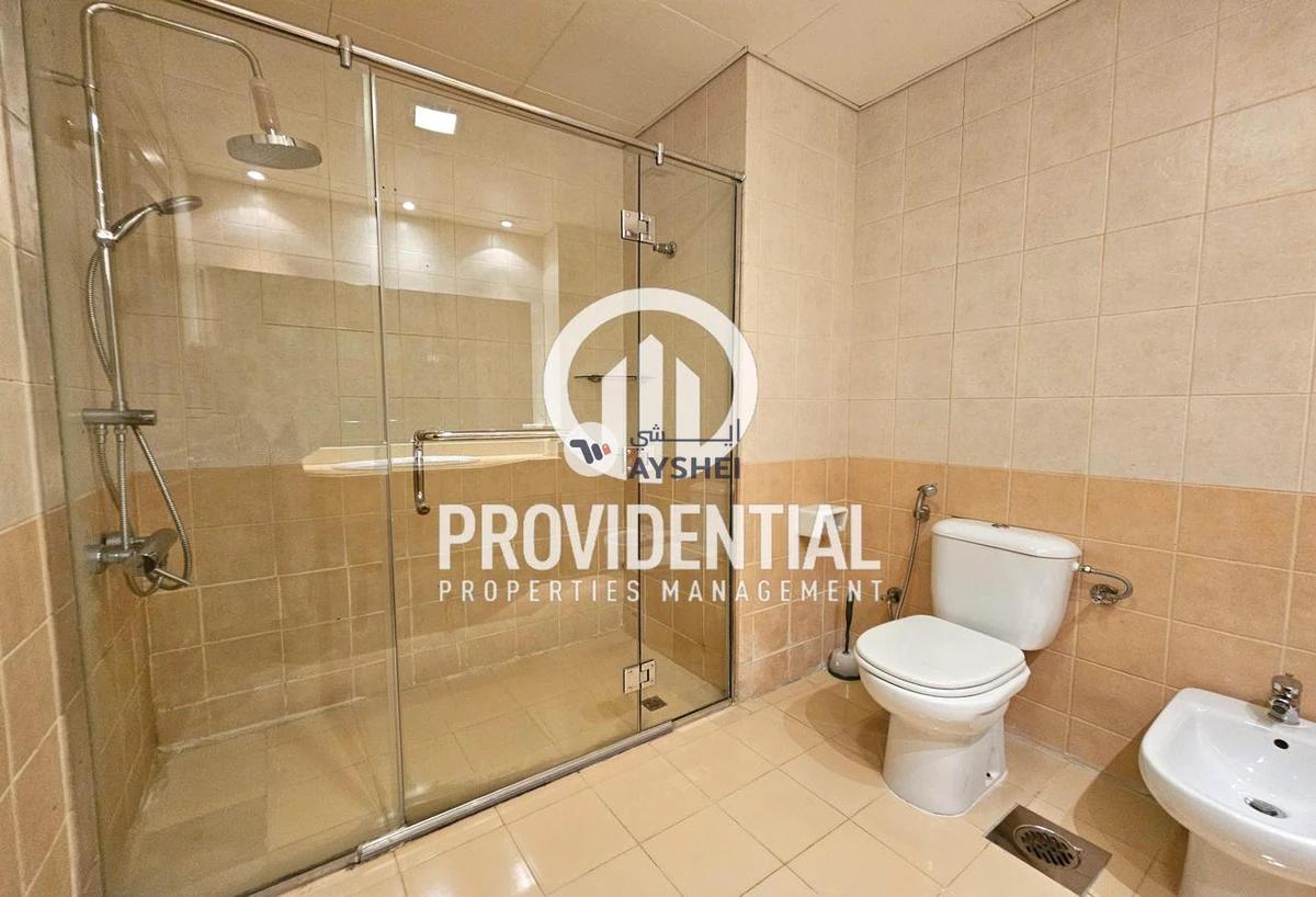 TOWNHOUSE FOR RENT IN AL KARAMAH-19-19