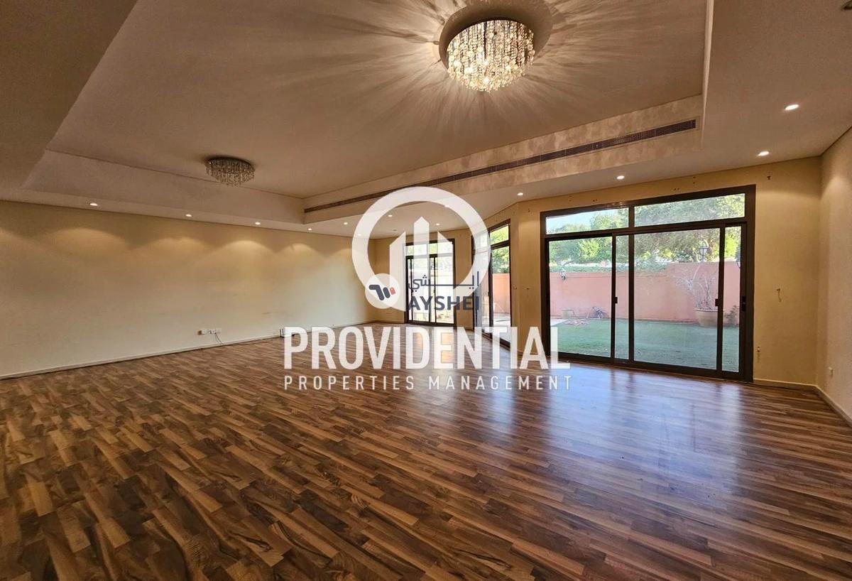 TOWNHOUSE FOR RENT IN AL KARAMAH-4-4