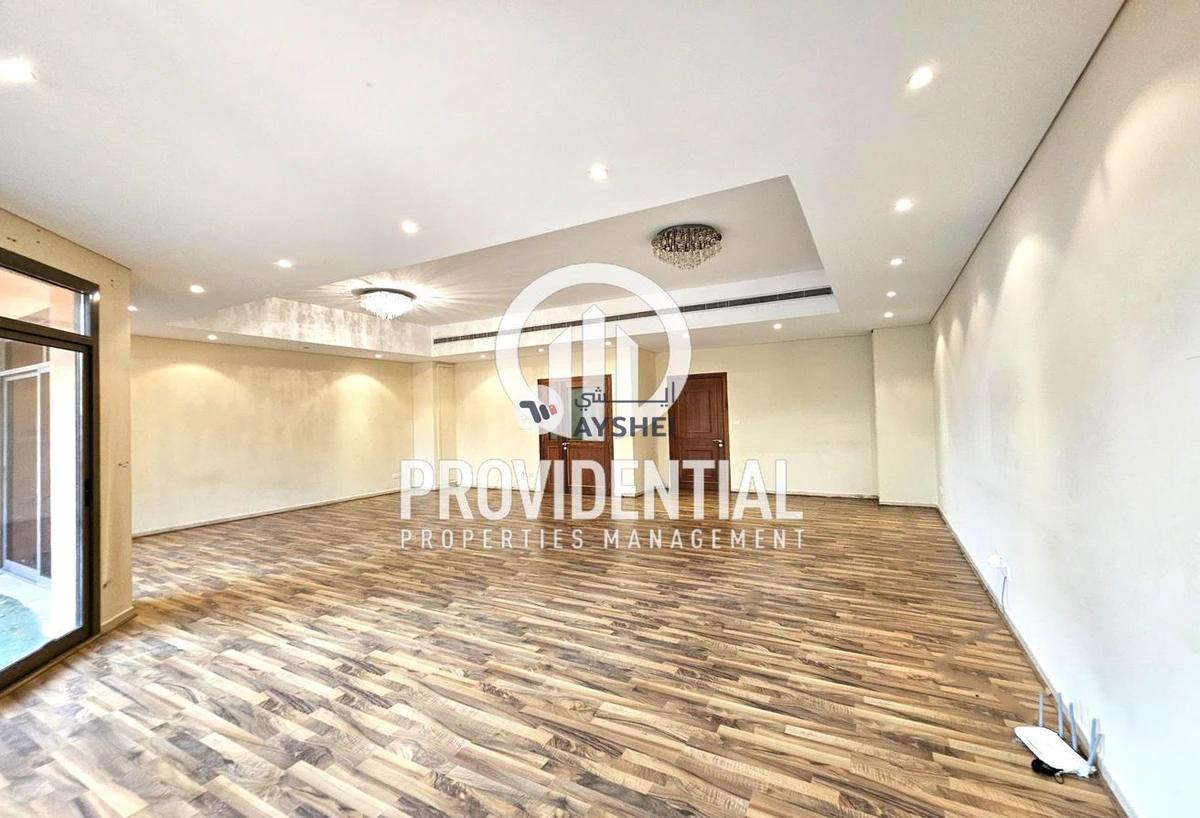 TOWNHOUSE FOR RENT IN AL KARAMAH-5-5