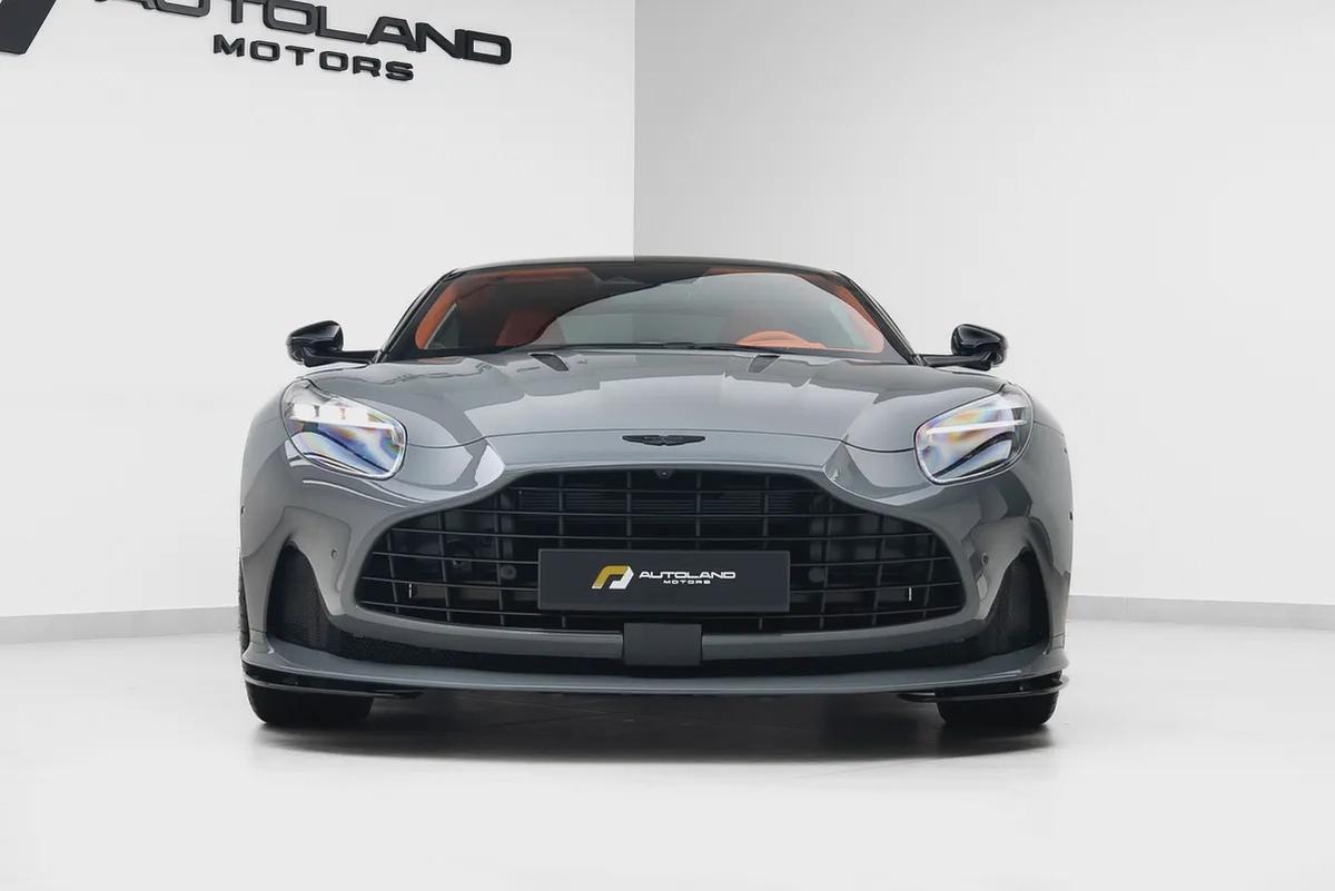 2026 ASTON MARTIN DB12-3-3