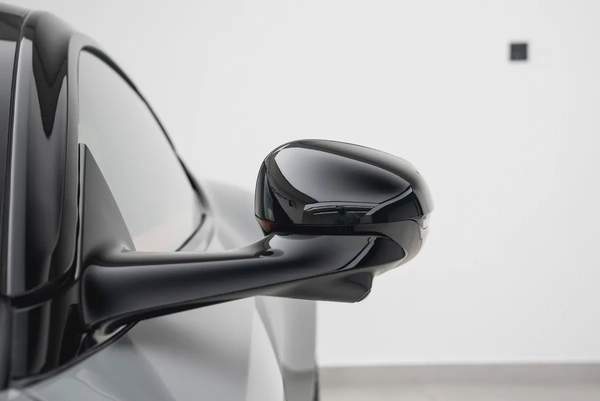2026 ASTON MARTIN DB12