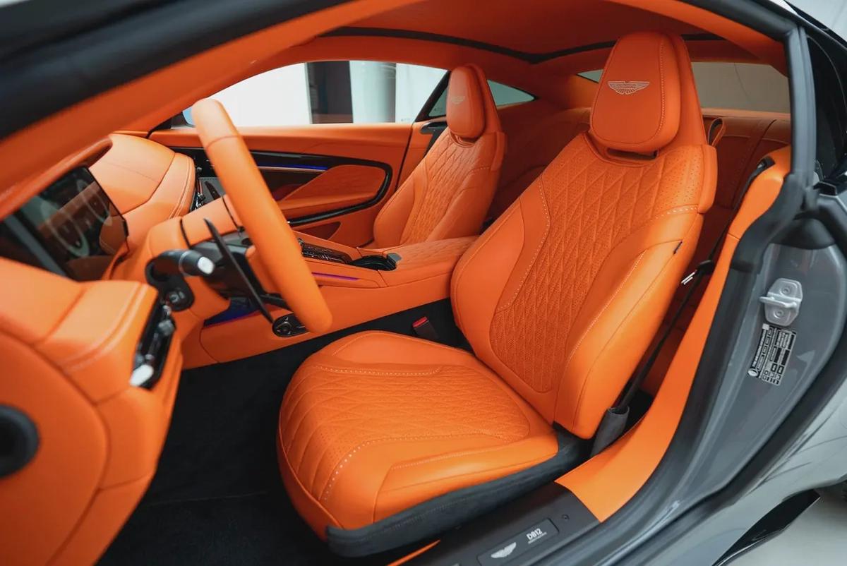 2026 ASTON MARTIN DB12-12-12