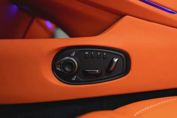 2026 ASTON MARTIN DB12