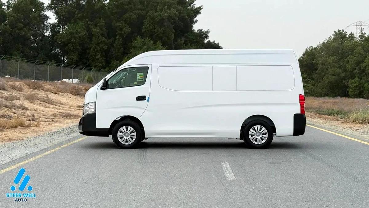 2025 Nissan Urvan NV350 Highroof Delivery Van GCC White Automatic-13-13