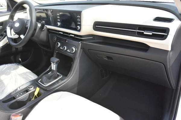 CRETA 1.5 GCC 2026 | WHITE