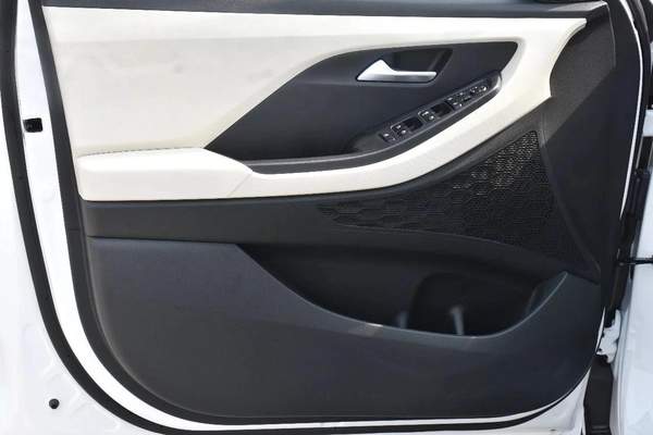 CRETA 1.5 GCC 2026 | WHITE