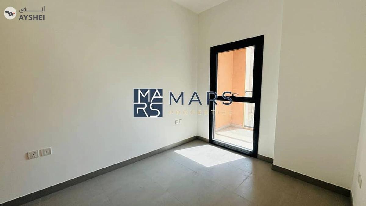 Modern 1BHK with Balcony & Peaceful Community View-1-landscape