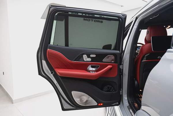 2025 MERCEDES-BENZ GLS 600 MAYBACH | FIRST CLASS PACKAGE | HIGH OPTION