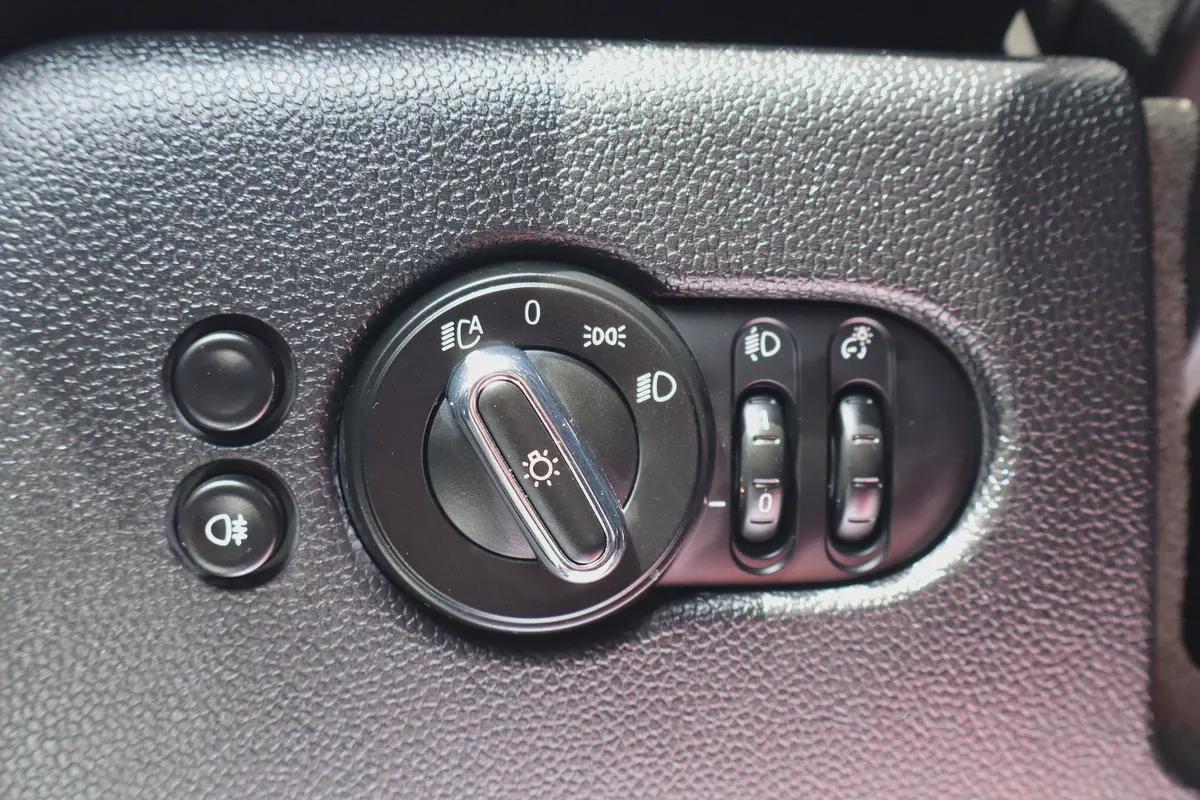Mini Cooper Cooper 2024 Model - GCC - Under Warranty-14-14