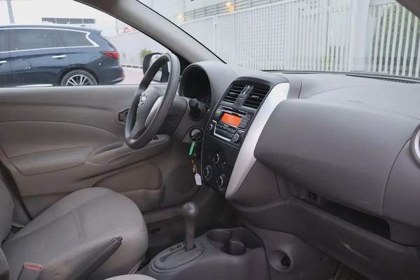 Nissan Sunny 2023 S 1.5L_GCC Specs _Monthly Installment 480 aed