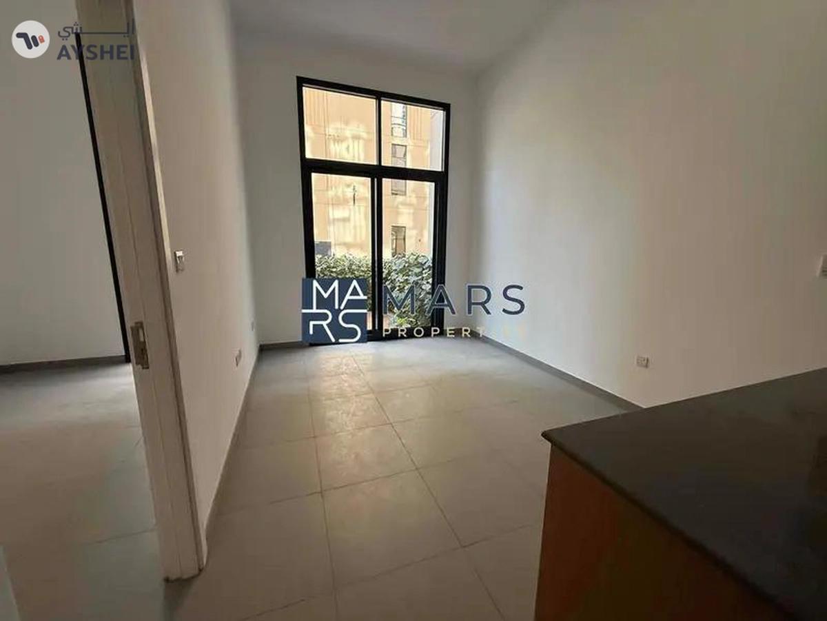 Private Garden | Spacious | Vaccant |-6-6