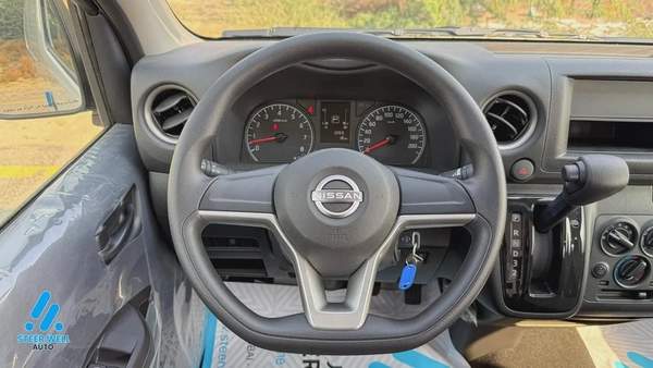 2025 Nissan Urvan NV350 Highroof Delivery Van GCC White Automatic